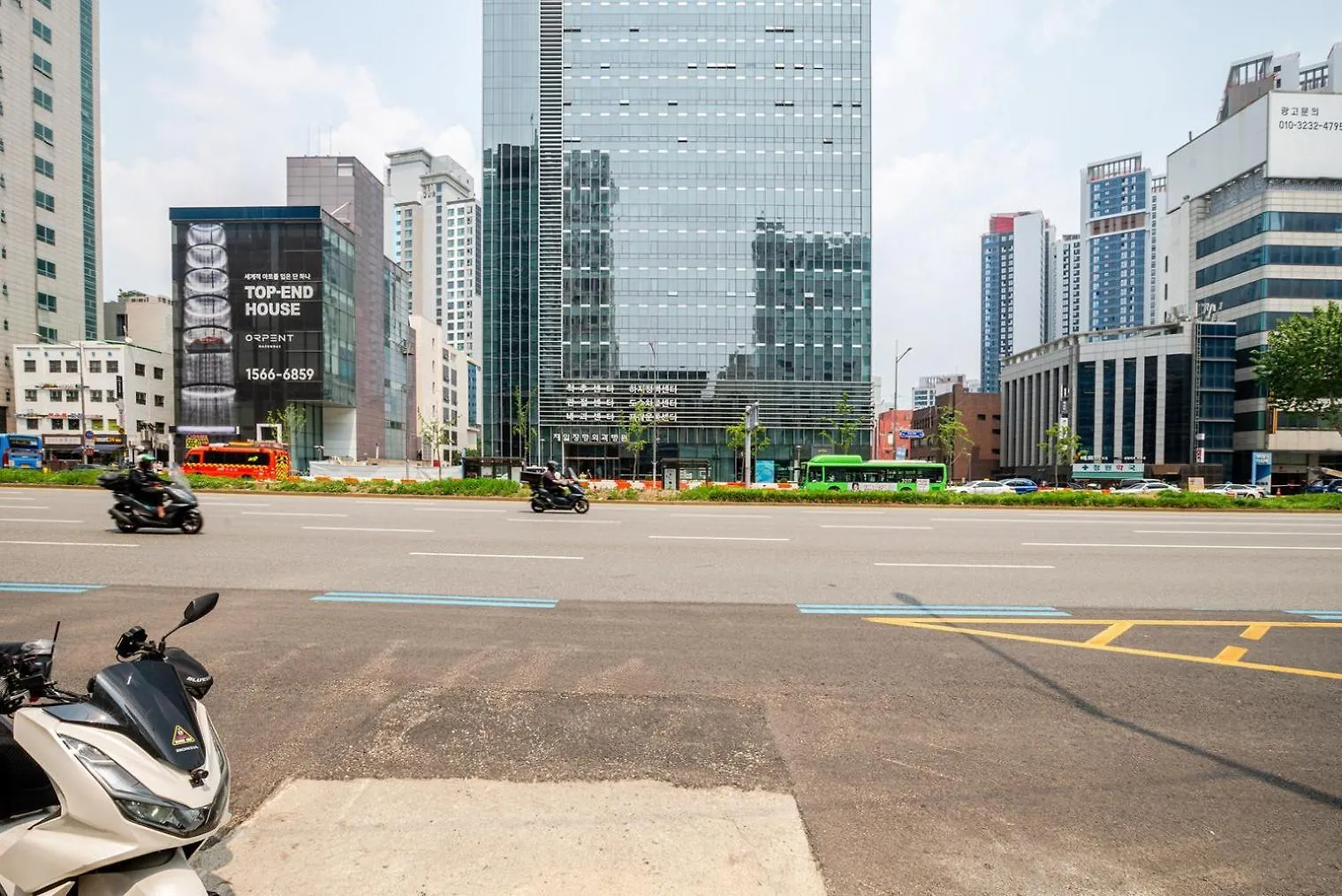 Blueground Cheongdam Rooftop Nr Han River Sel-36 Seoul