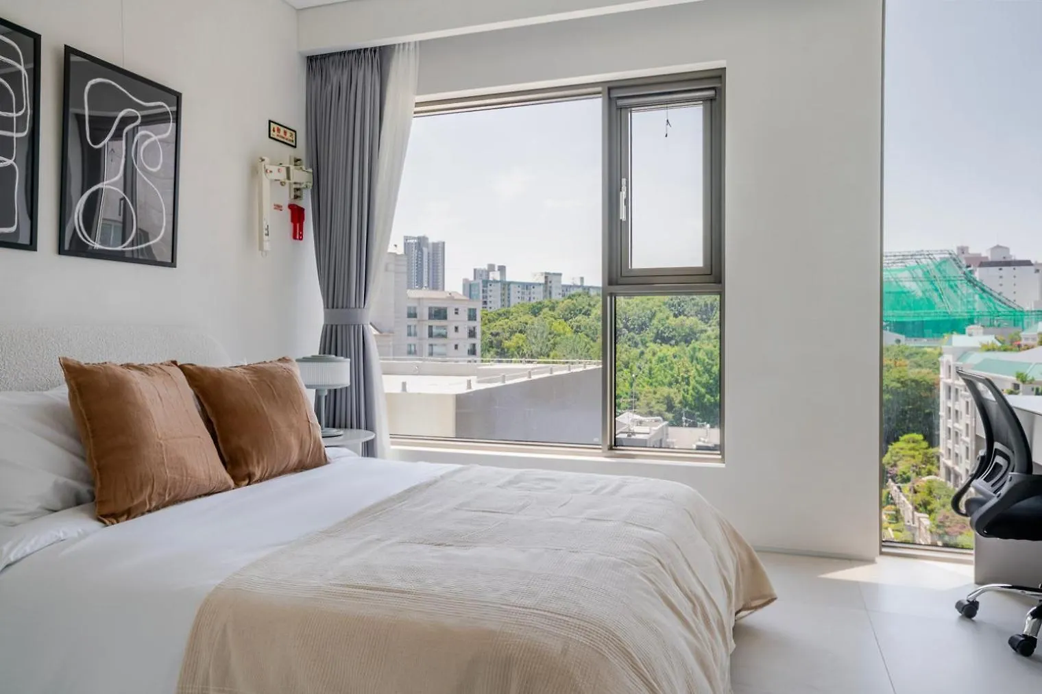Blueground Cheongdam Rooftop Nr Han River Sel-36 سيول كوريا الجنوبية